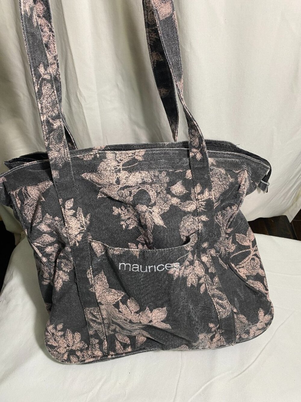 Maurices Floral Canvas Weekender Tote Bag Gray Pink Large Overnight Travel Bag